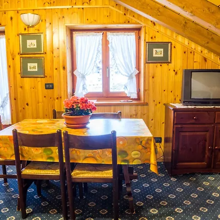 Hotel Santa San Champoluc