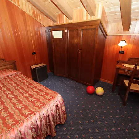 Santa San Hotel Champoluc