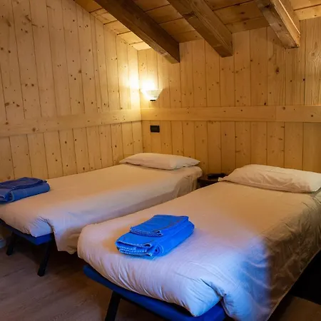 Hotel Santa San Champoluc