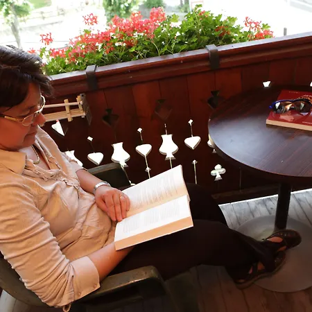 Hotel Santa San Champoluc