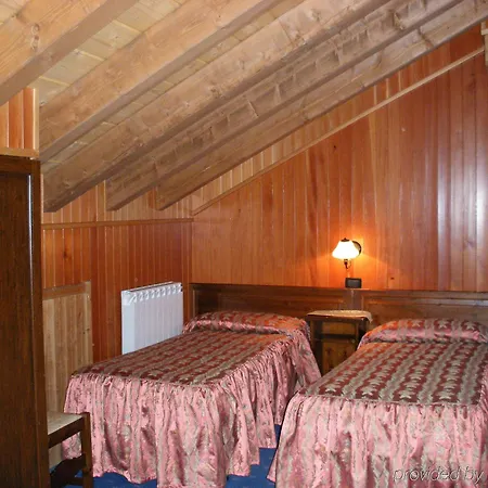 Santa San Hotel