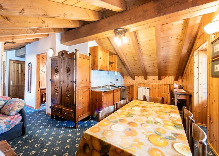 圣塔桑酒店 3* 尚波吕克